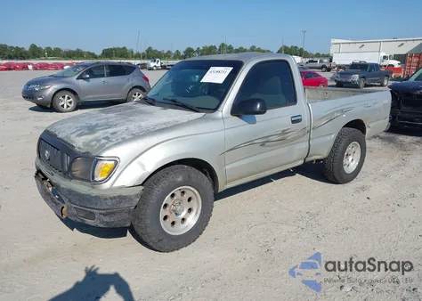 2001 Toyota Tacoma из США, поврежденный, VIN 5TENL42N71Z740613
